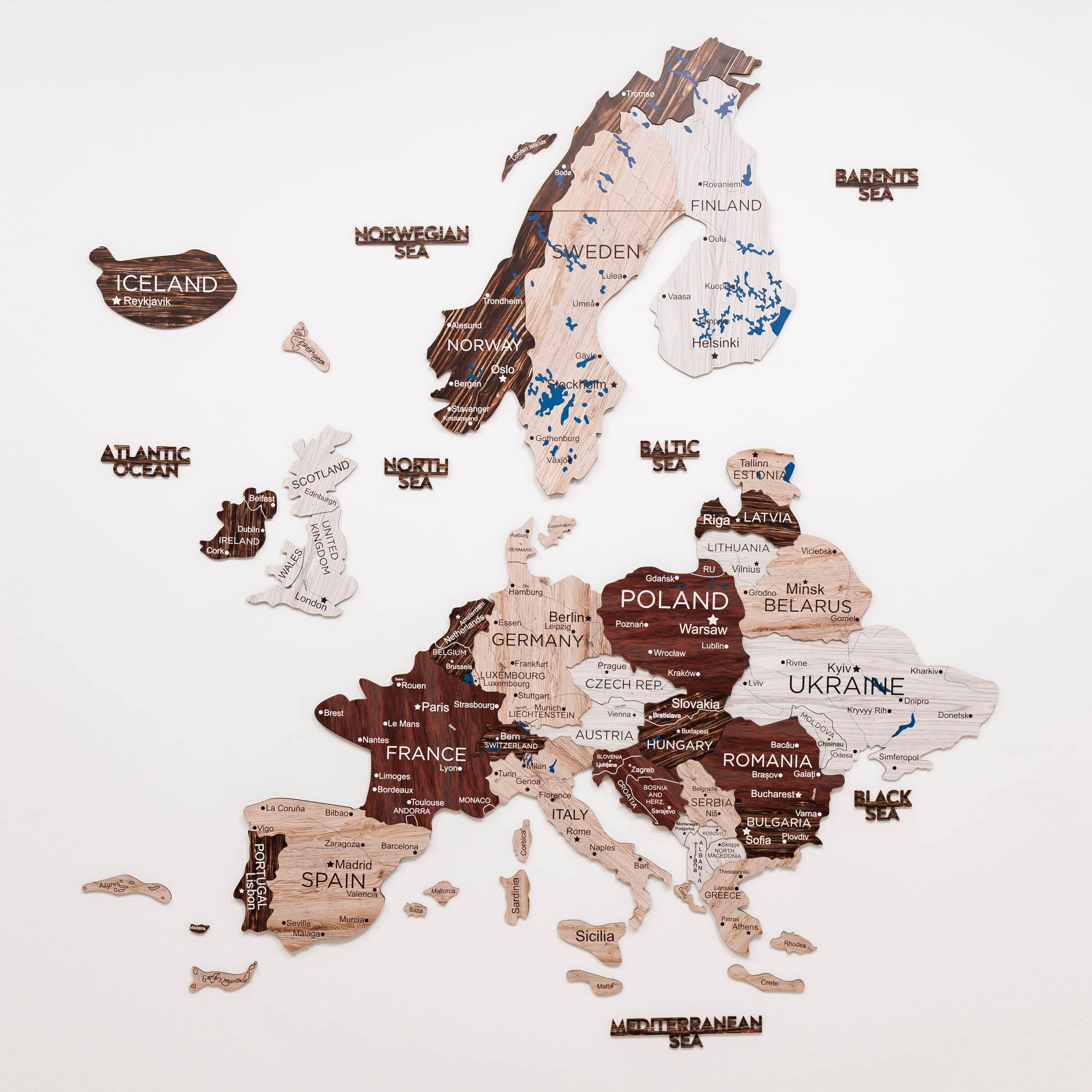 3D Europe Wooden Map Cappuccino - Image 11