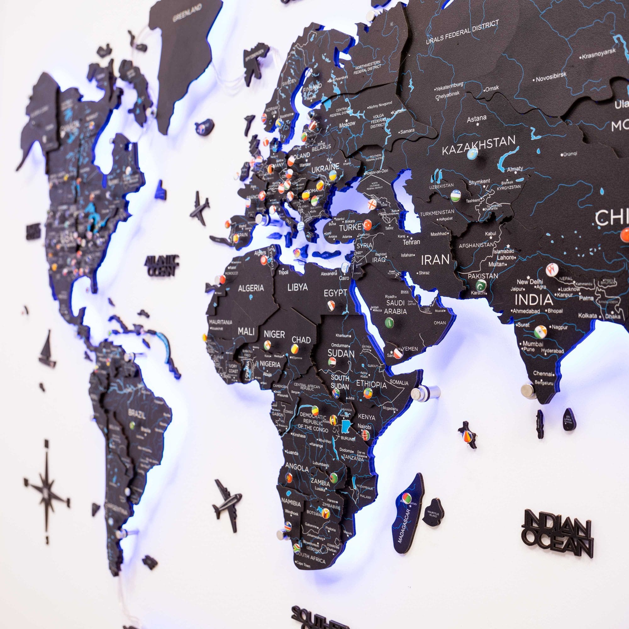 3D LED / LUMINOUS Wooden World Map 3.0 Midnight - Image 16