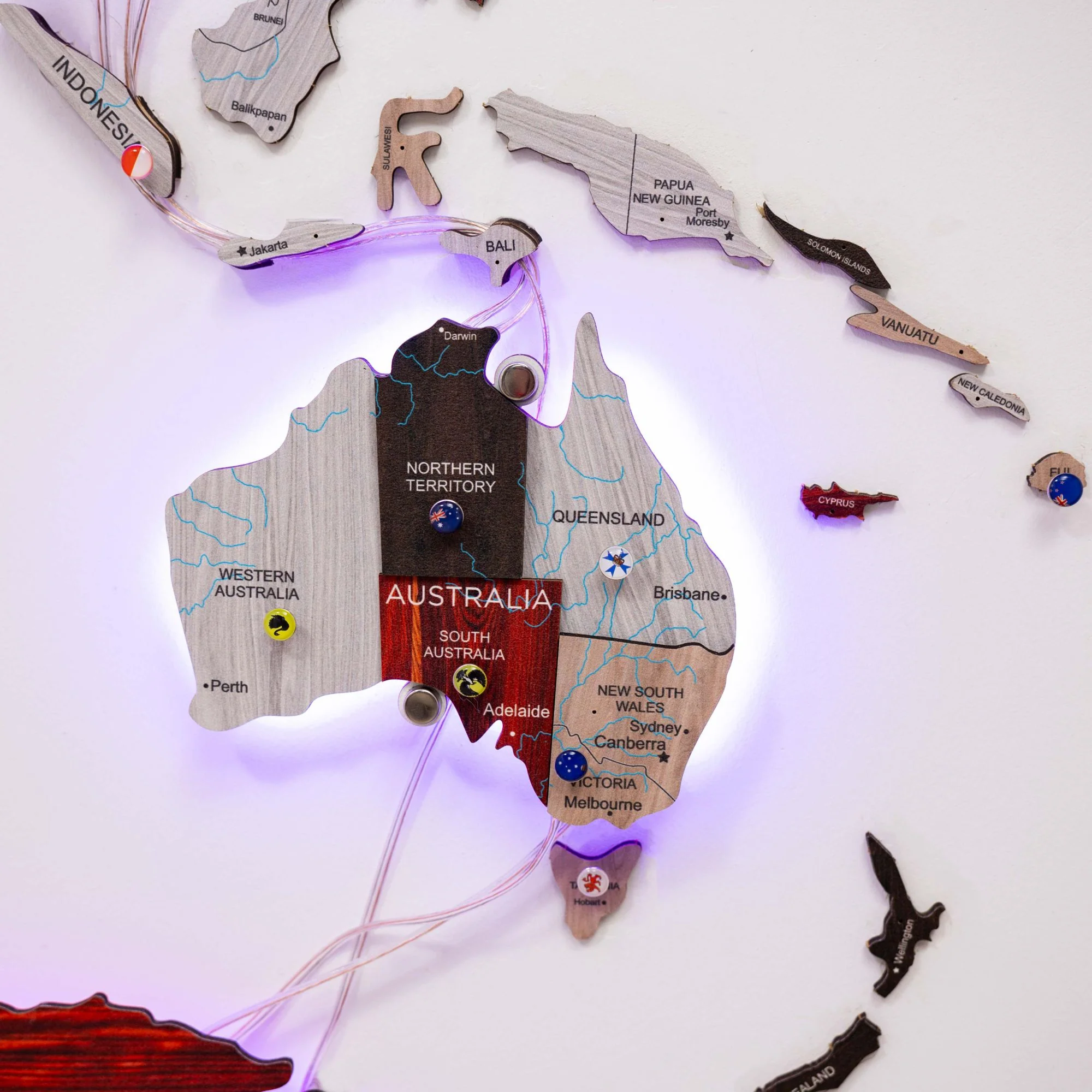 3D LED / LUMINOUS Wooden World Map 3.0 Urban - Image 14