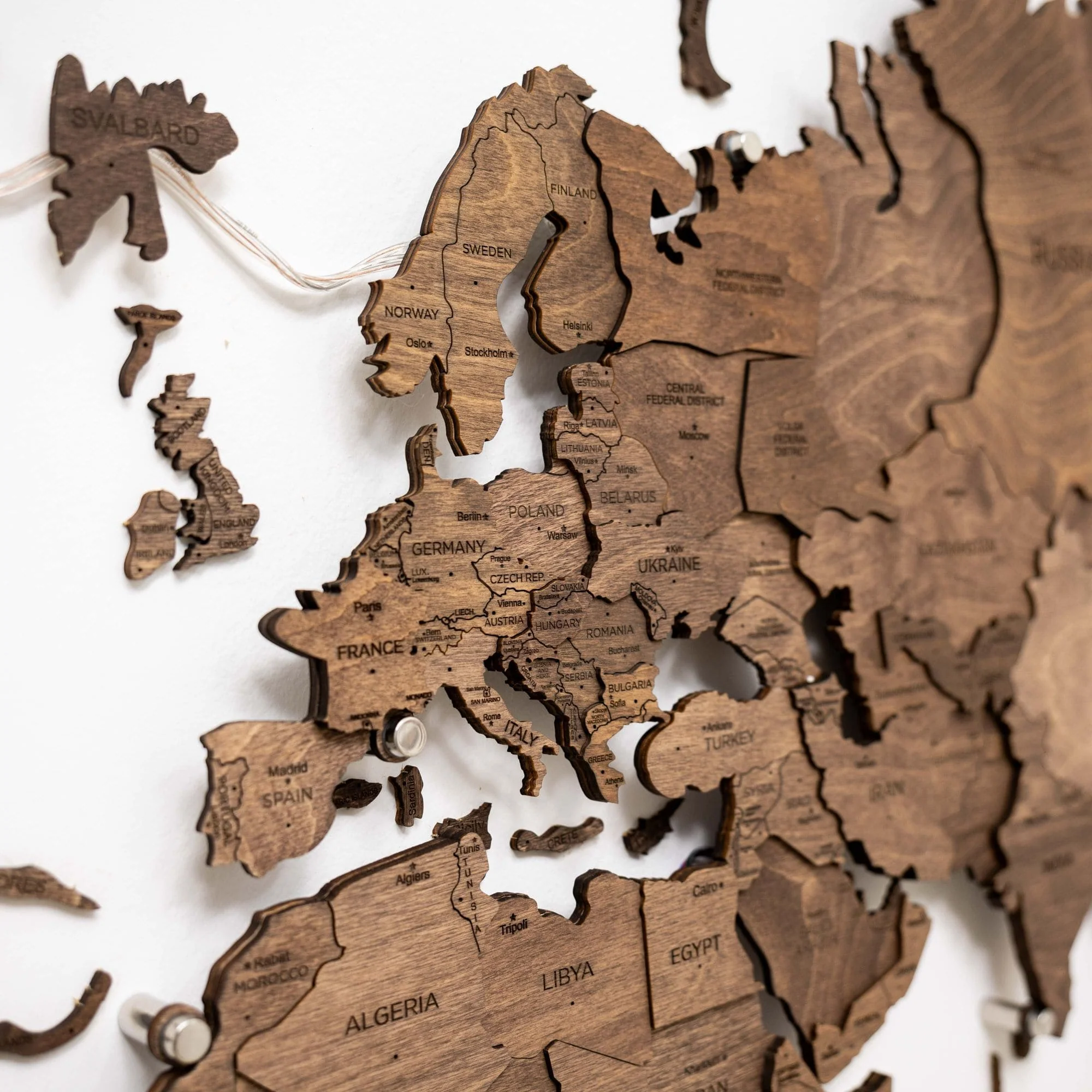 3D LED Wooden World Map 3.0 Dark Walnut - Image 11