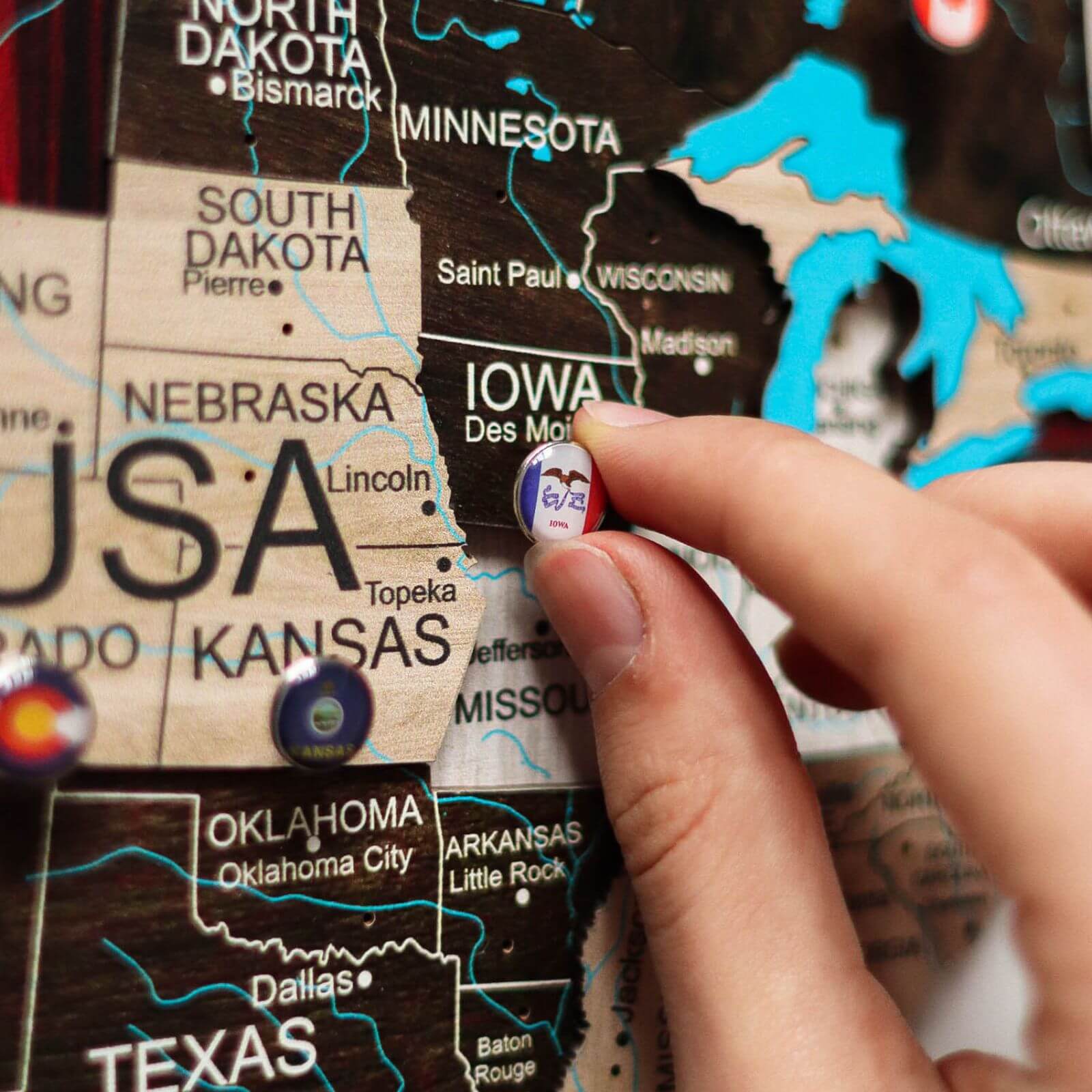 3D Wooden World Map Urban - Image 6