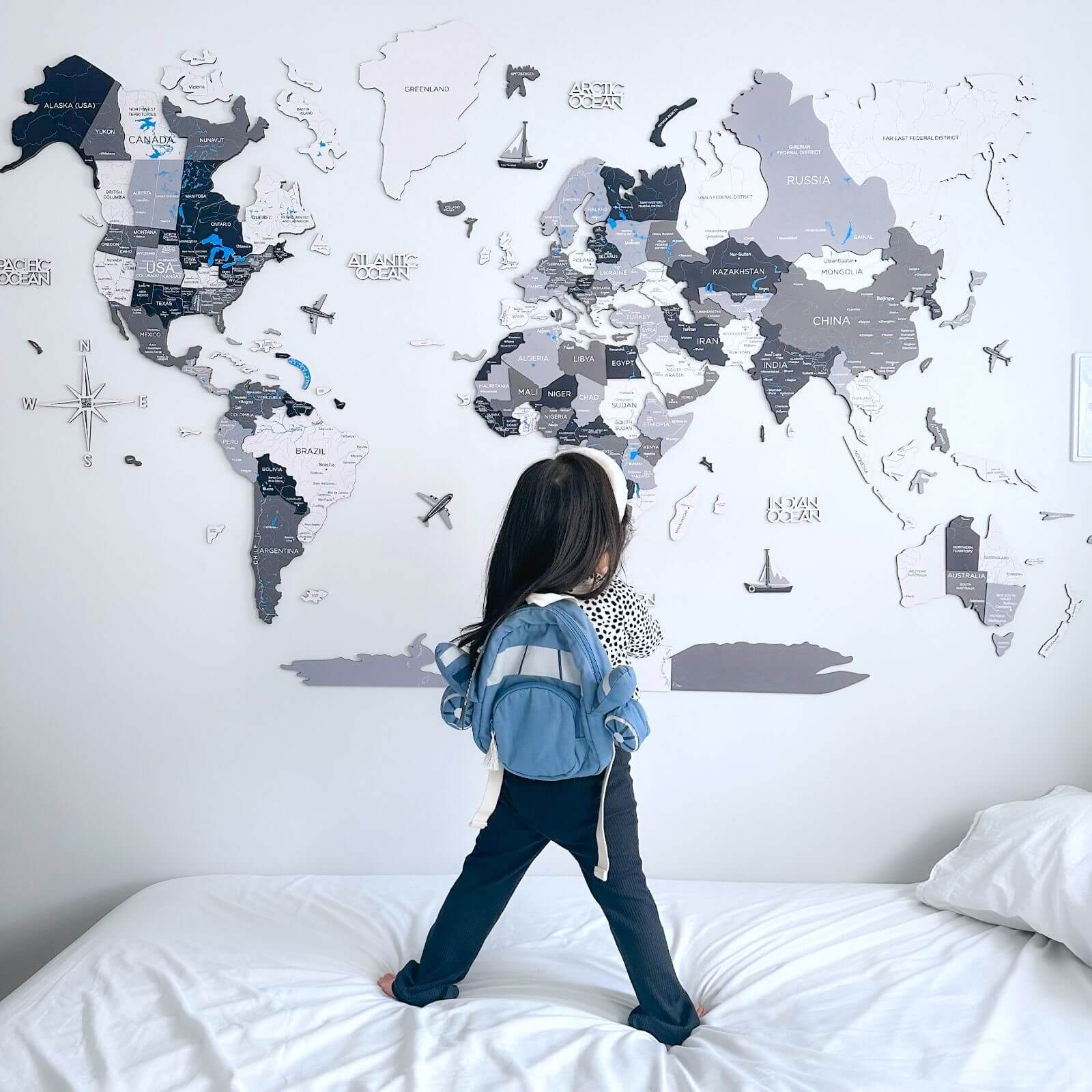 3D Wooden World Map Nordik - Image 4