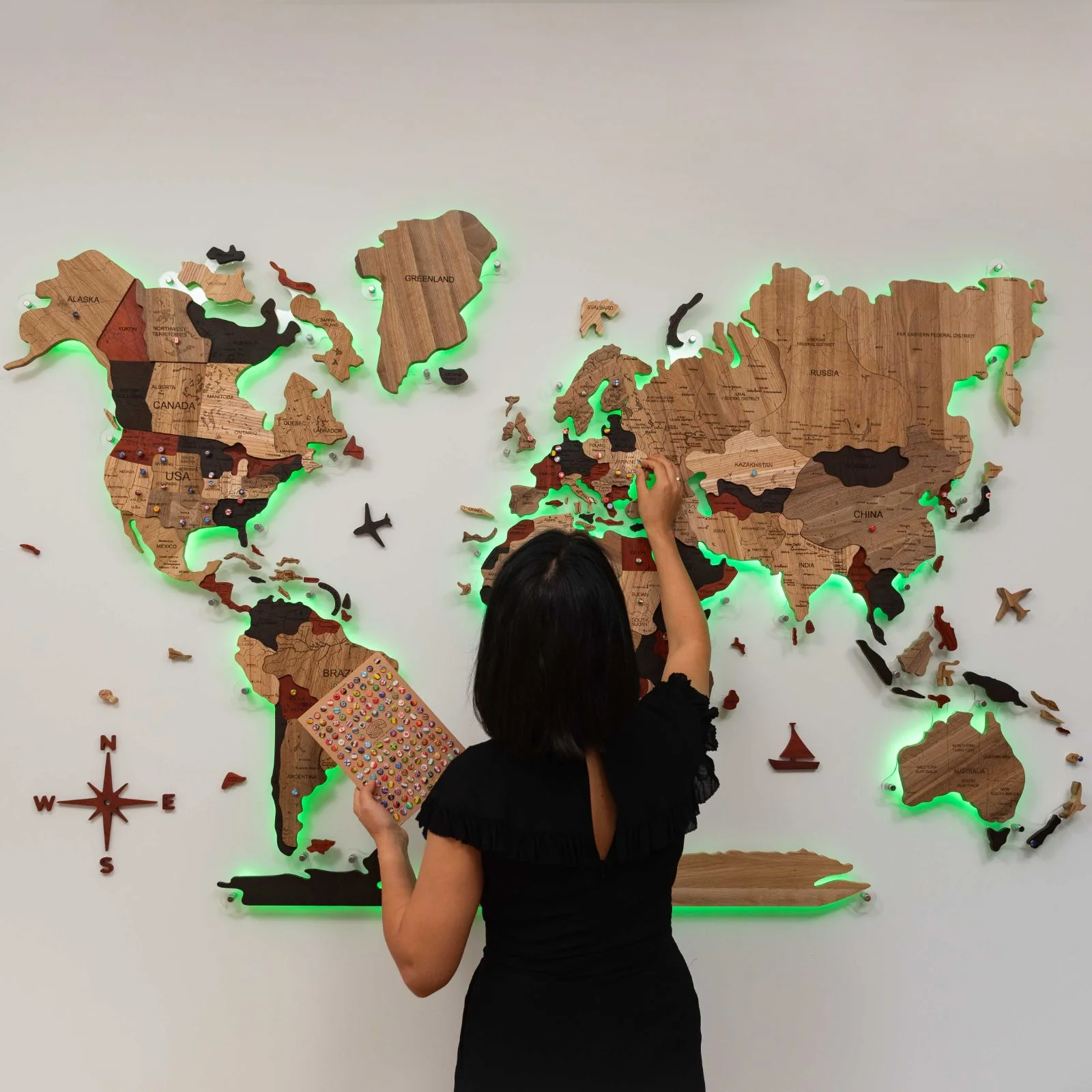 3D Solid Wooden World Map - Image 5