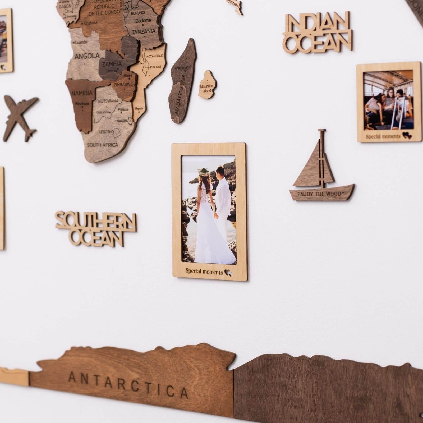 Set of 9 Wooden Photo Frames - Image 13